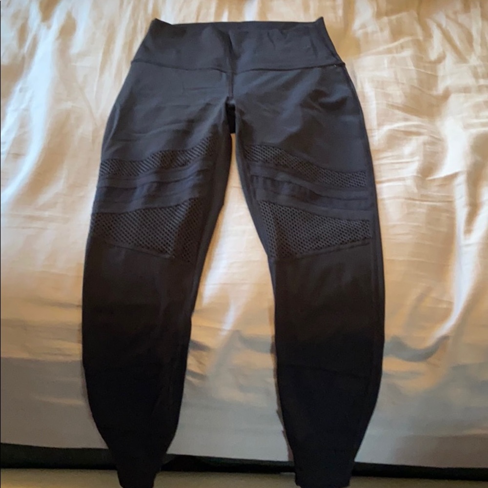 Wunder Under Mesh Lululemon - image 5